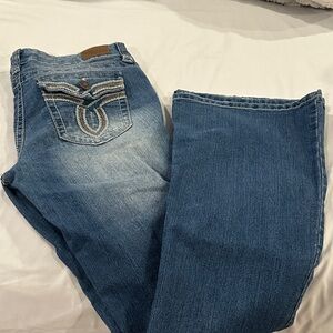 YMI Jeans Women's Blue Embroidered Pocket Jeans